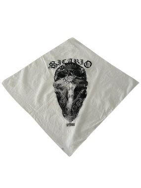 SDCC Exclusive: Sicario (2015) Septiembre White Skull Bandana